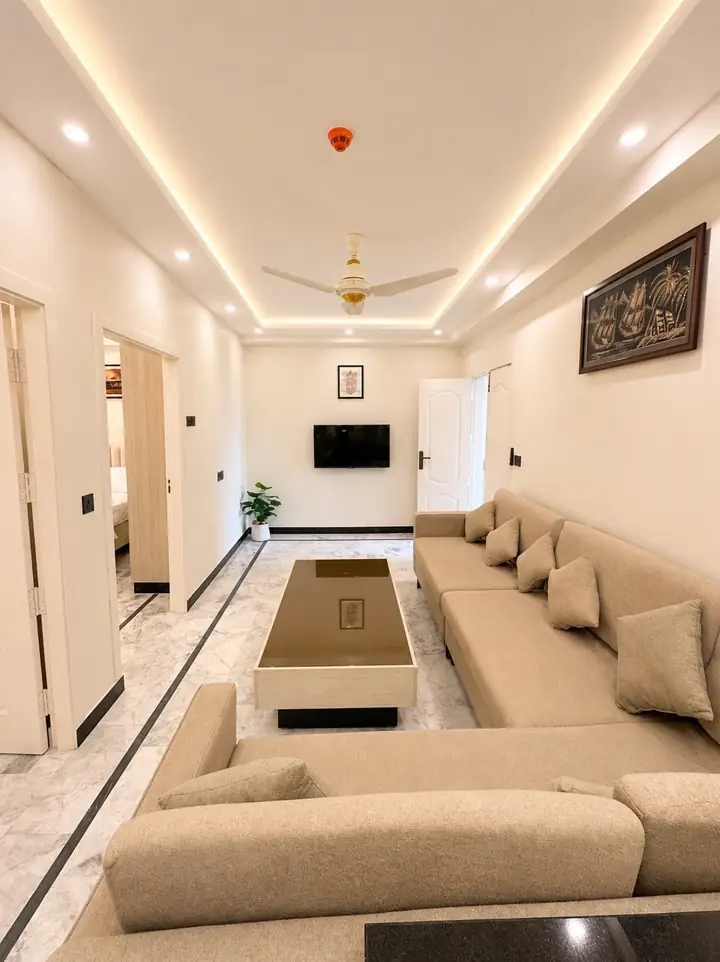 3-bedroom family living area